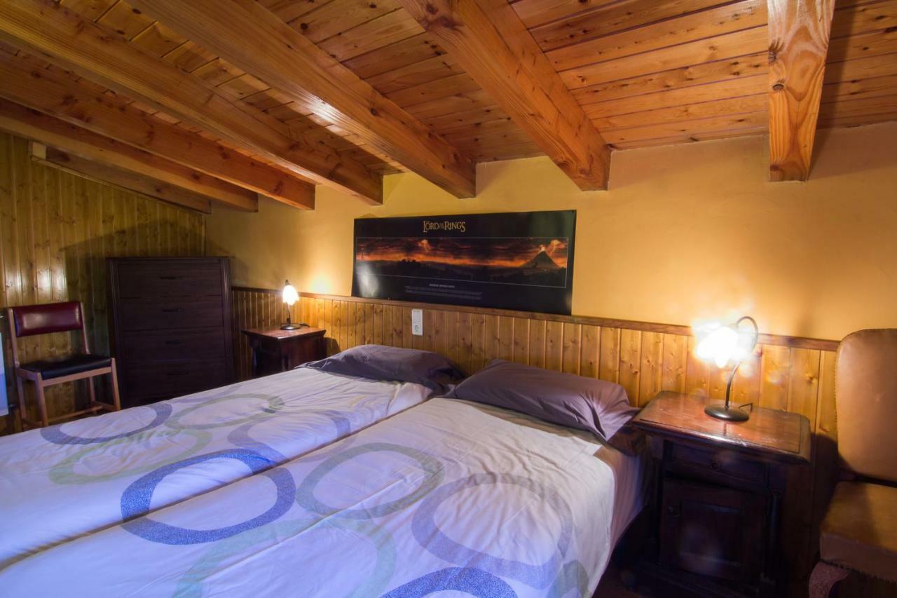 Casa Sisquet Guest House Montcortes Bagian luar foto